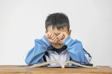 孩子近視怎么辦,近視眼怎么控制度數增長 孩子近視怎么辦,近視眼怎么控制度數增長