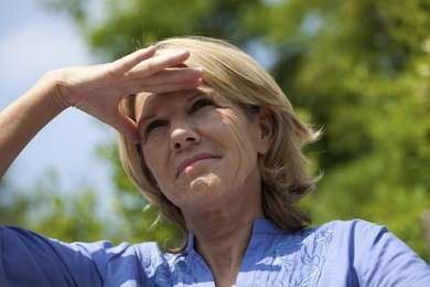 青光眼是怎么造成的,怎么判斷自己是青光眼 青光眼是怎么造成的,怎么判斷自己是青光眼